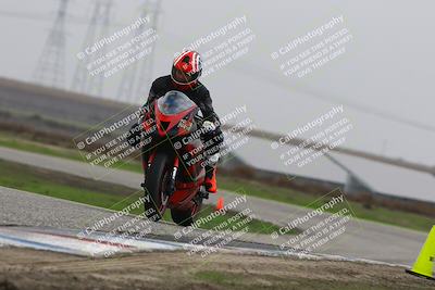 media/Nov-29-2025-TrackDaz (Sat) [[10ae2d9bce]]/A Group/Session 4 (Wheelie Bump)/